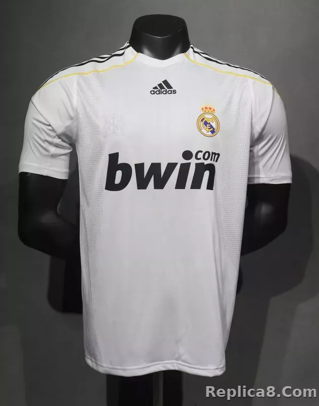 2009/10 Real Madrid Home Retro Jersey Player Edition