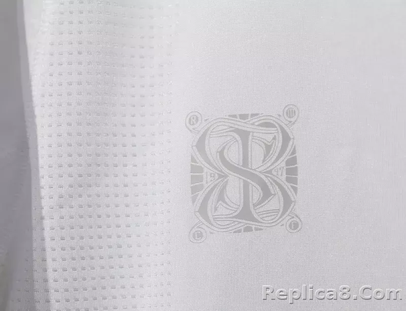 2009/10 Real Madrid Home Retro Jersey Player Edition - detail