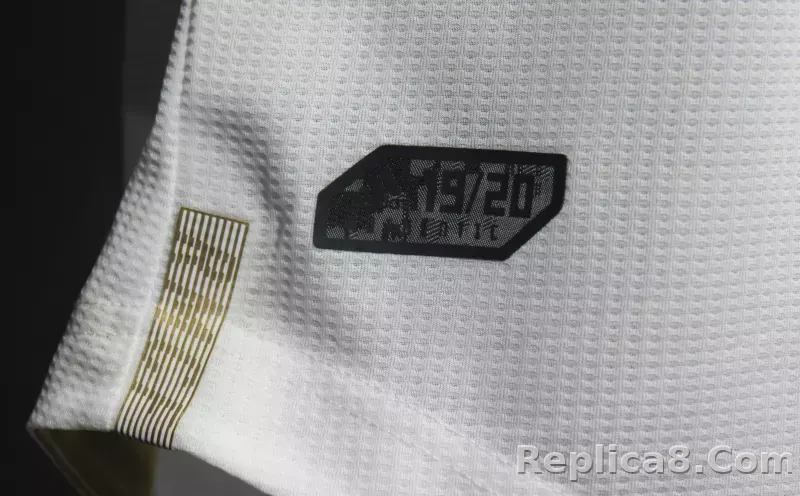19-20 Real Madrid Home Retro Jersey Player version - detail