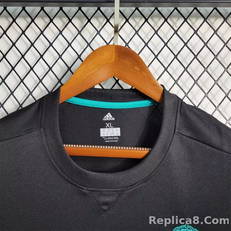 17-18 Real Madrid Away Retro Jersey Long Sleeve - detail