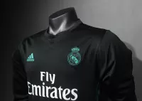 17-18 Real Madrid Away Retro Jersey Player Version Long Sleeve - view 4