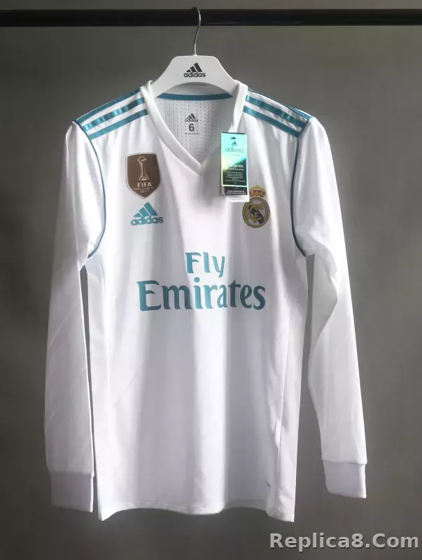 17-18 Real Madrid Home Retro Jersey Player Version Long Sleeve - detail