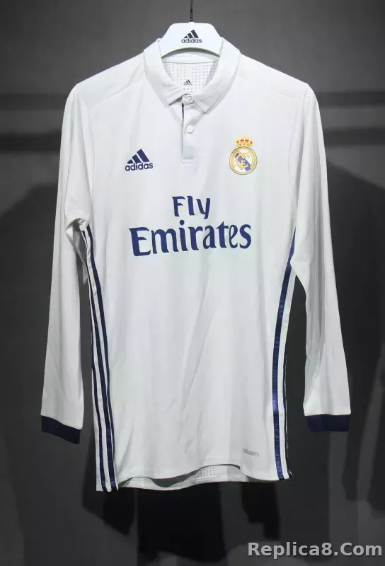 16-17 Real Madrid Home Retro Jersey Player Version Long Sleeve - detail