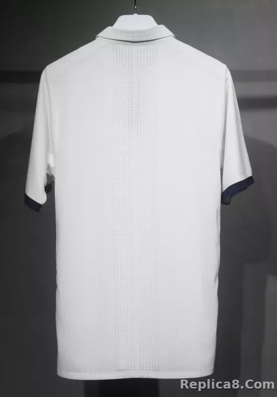 16-17 Real Madrid Home Retro Jersey Player Version - detail