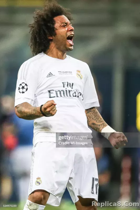 2015-16 Real Madrid Home Retro Jersey Player Version - detail