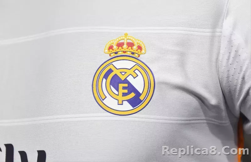 2013/14 Real Madrid Home Retro Jersey Player Version - detail