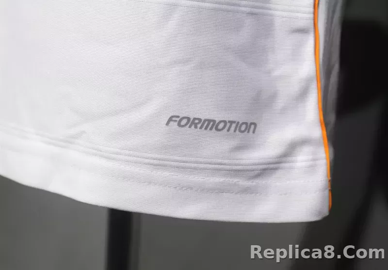 2013/14 Real Madrid Home Retro Jersey Player Version - detail
