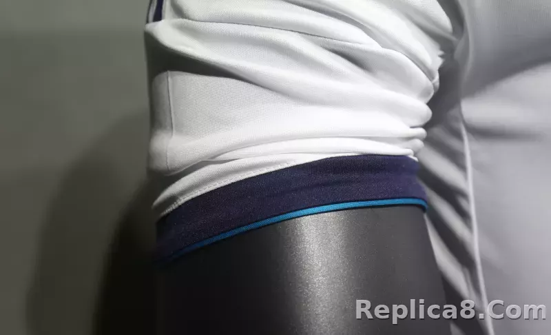 2012/13 Real Madrid Home Retro Jersey Player Version - detail