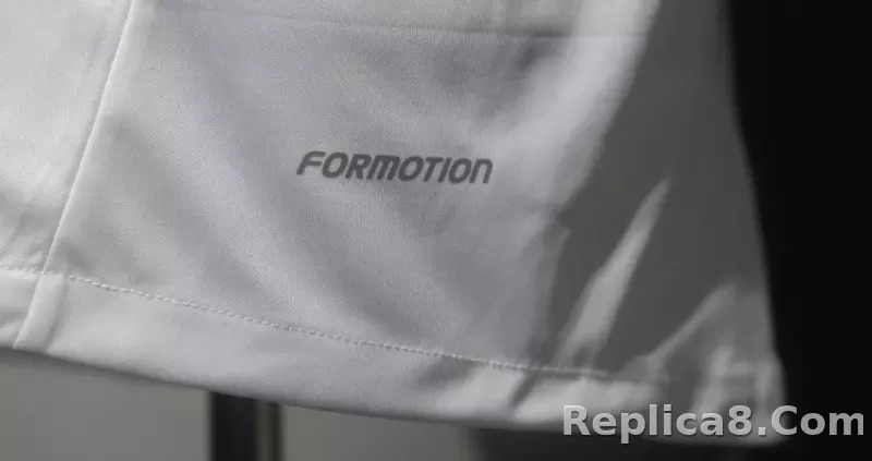 11-12 Real Madrid Home Retro Jersey Player Version Long Sleeve - detail