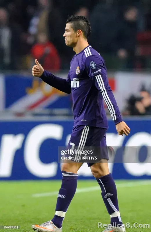 2010/11 Real Madrid Third Away Retro Jersey Player Version Long Sleeve - detail