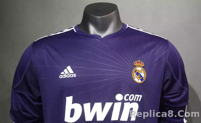 2010/11 Real Madrid Third Away Retro Jersey Player Version Long Sleeve - detail