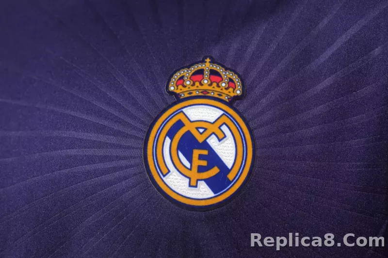 2010/11 Real Madrid Third Away Retro Jersey Player Version Long Sleeve - detail