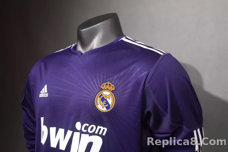 2010/11 Real Madrid Third Away Retro Jersey Player Version Long Sleeve - detail