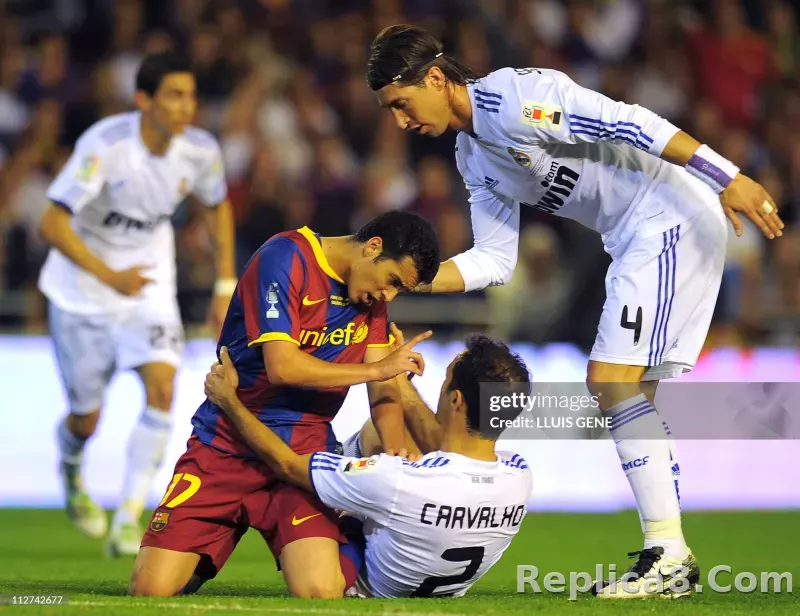 2010/11 Real Madrid Home Retro Jersey Player Version Long Sleeve - detail