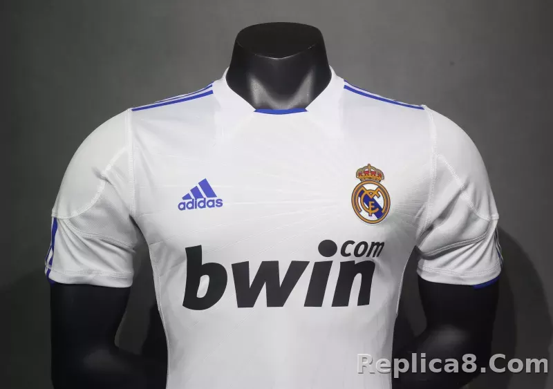 2010/11 Real Madrid Home Retro Jersey Player Version - detail