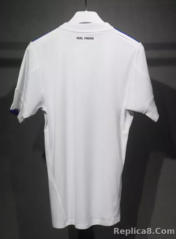 2010/11 Real Madrid Home Retro Jersey Player Version - detail