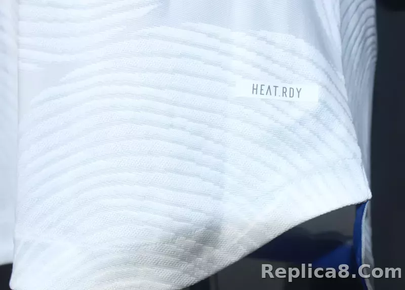 21-22 Real Madrid Home Soccer Jersey Retro Player Version Long Sleeve - detail