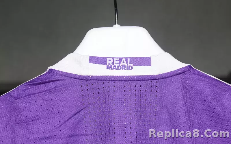 16-17 Real Madrid Away Retro Purple Jersey Long Sleeve Player Version - detail