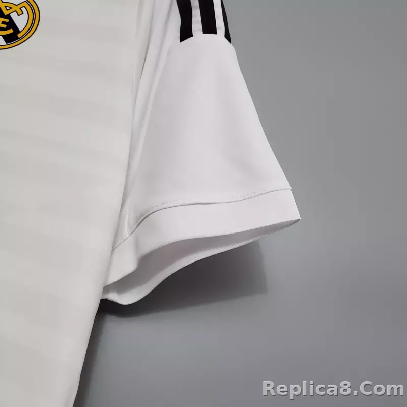 2014/15 Real Madrid Home Retro Jersey - detail