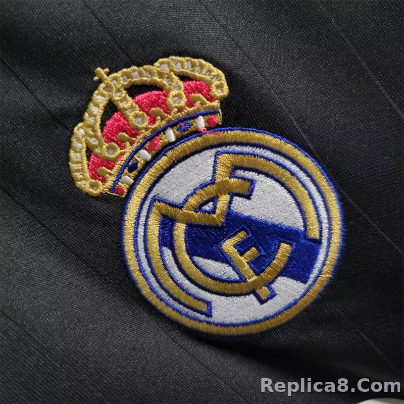 2006/07 Real Madrid Away Retro Jersey Long Sleeve - detail