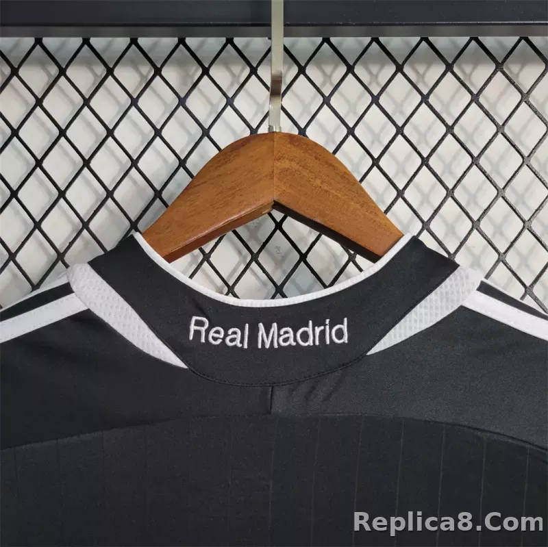 2006/07 Real Madrid Away Retro Jersey Long Sleeve - detail