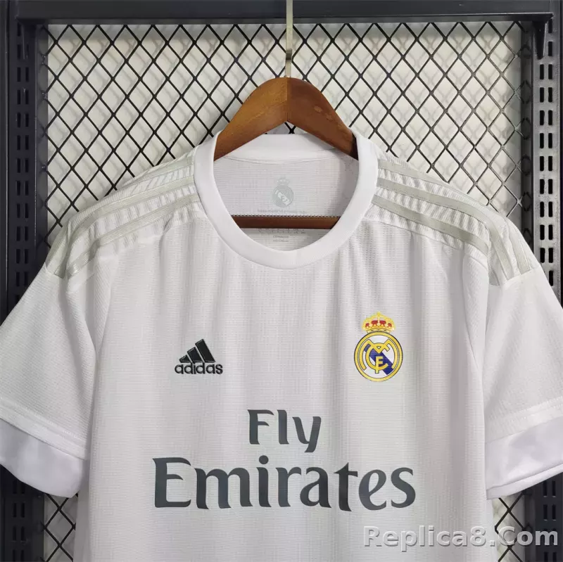 2015-16 Real Madrid Home Retro Jersey - detail
