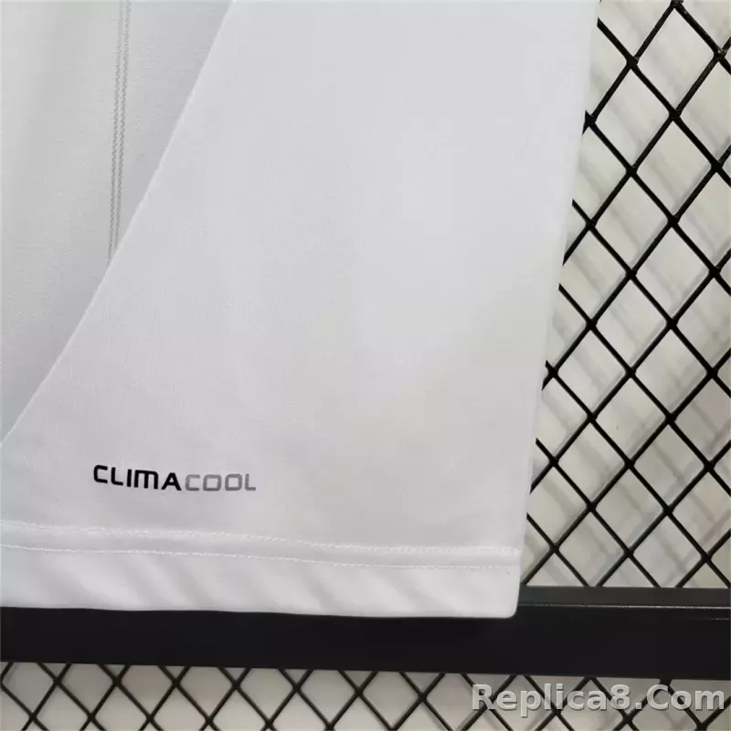 2012/13 Real Madrid Home Retro Jersey - detail