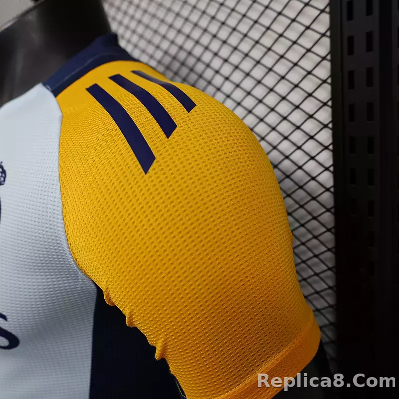 24-25 Real Madrid Training Shirt Player Version - detail