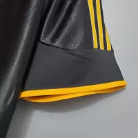 1998-99 Real Madrid Away Retro Jersey - view 9