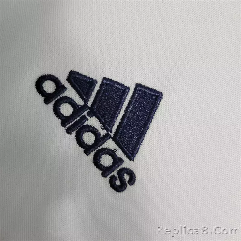 16-17 Real Madrid Home Retro Jersey Long Sleeve - detail