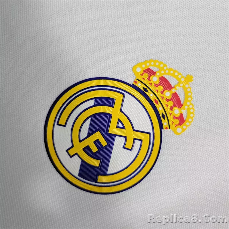 16-17 Real Madrid Home Retro Jersey Long Sleeve - detail