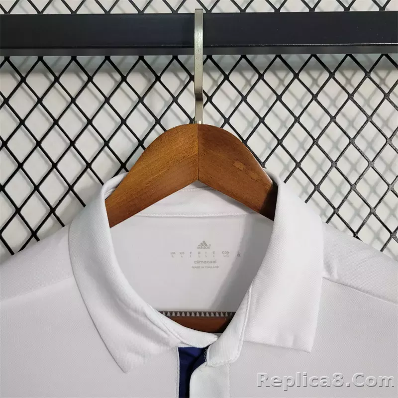 16-17 Real Madrid Home Retro Jersey Long Sleeve - detail