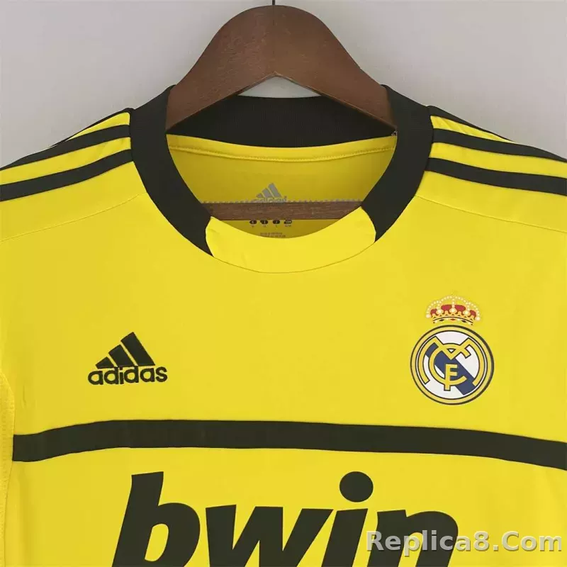 11-12 Real Madrid Retro Jersey Goalkeeper Yellow - detail