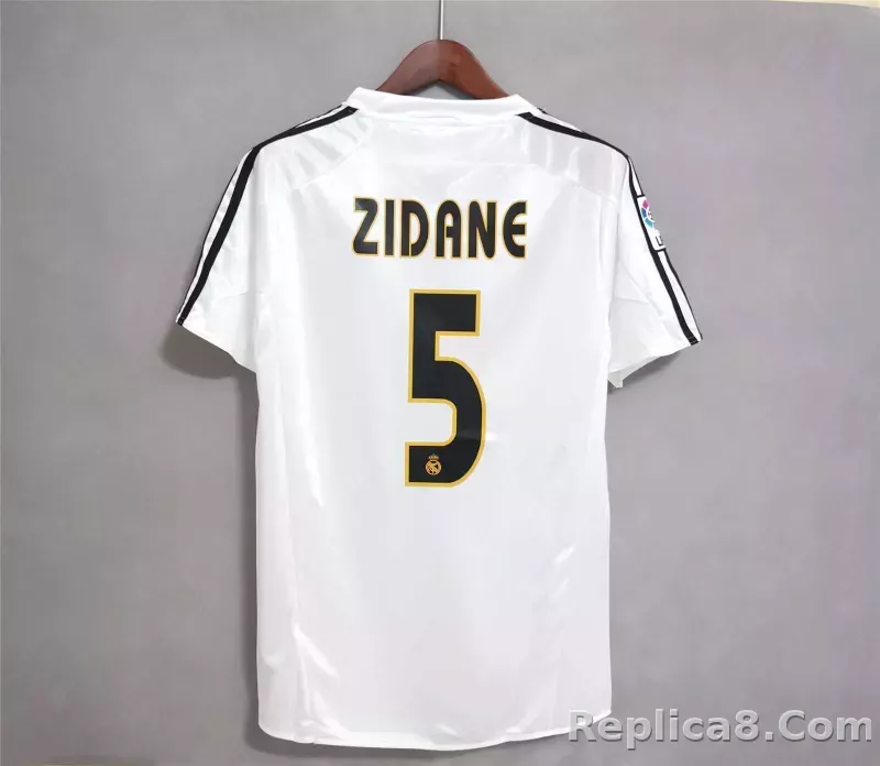 2004/05 Real Madrid Home Retro Jersey - detail
