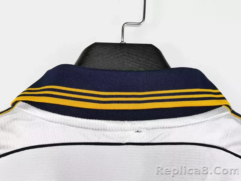 1998/00 Real Madrid Away Retro Jersey - detail