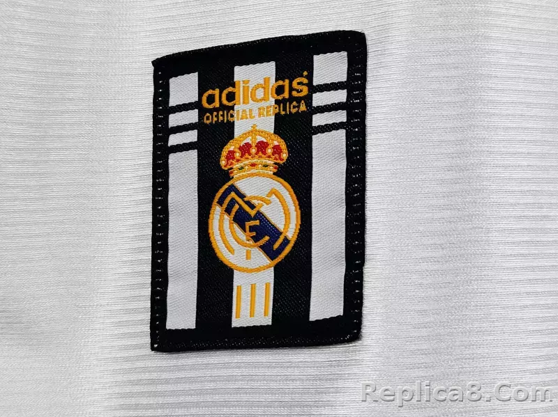 1998/00 Real Madrid Away Retro Jersey - detail