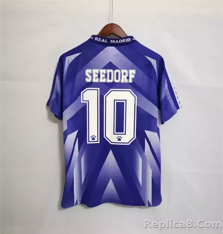 1996/97 Real Madrid Away Retro Jersey - detail