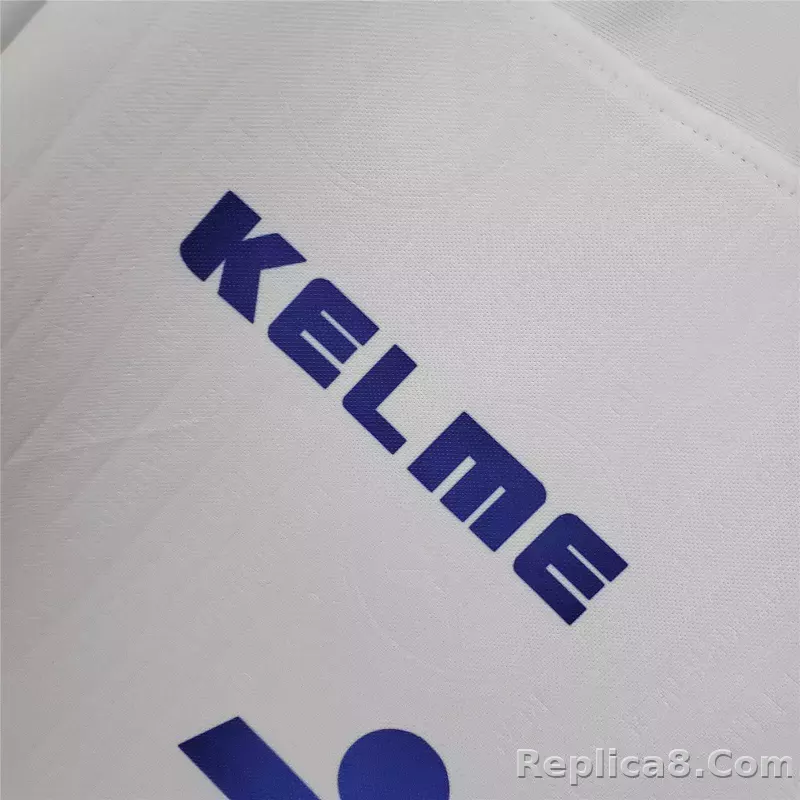 1996/97 Real Madrid Home Retro Jersey - detail