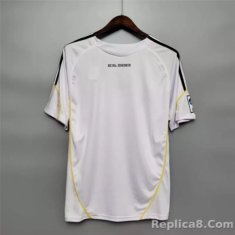 2009/10 Real Madrid Home Retro Jersey - detail