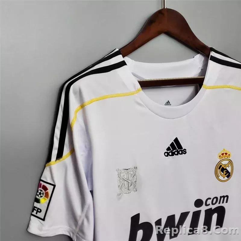 2009/10 Real Madrid Home Retro Jersey - detail