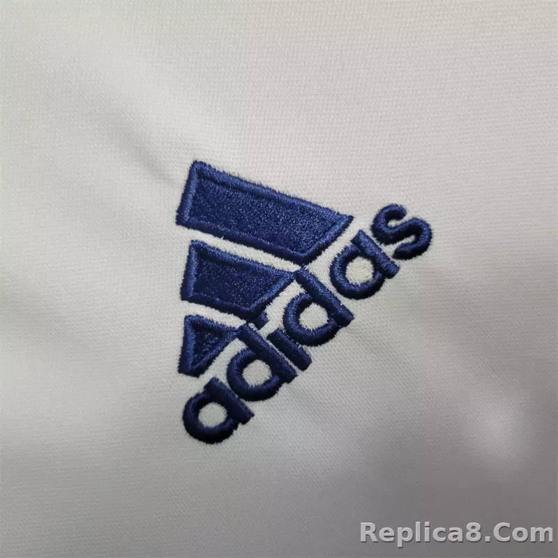 2000/01 Real Madrid Home Retro Jersey - detail