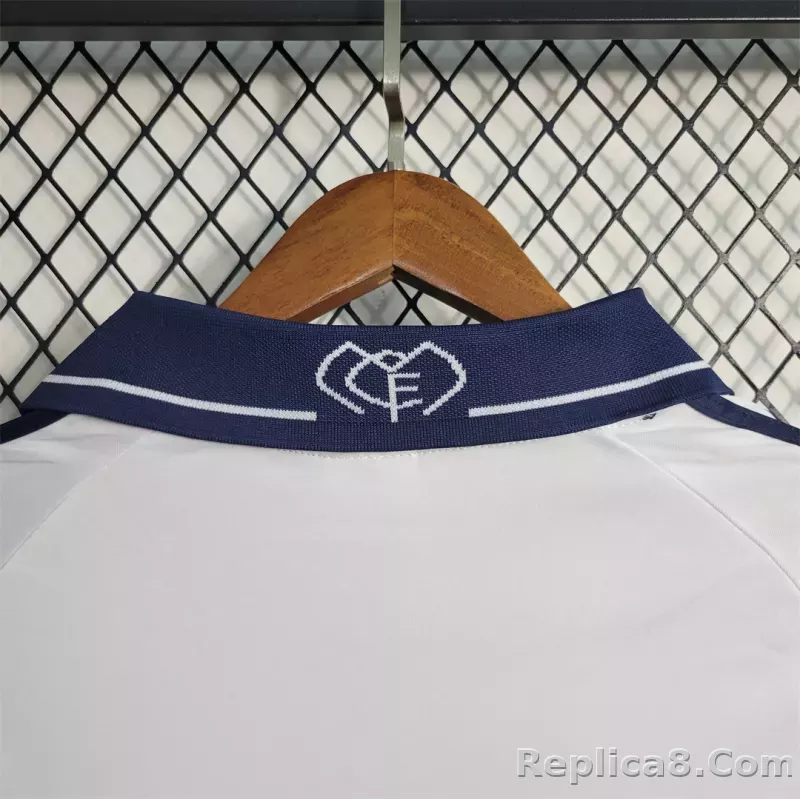 2000/01 Real Madrid Home Retro Jersey - detail