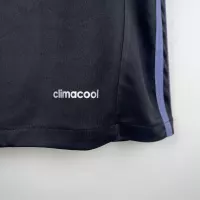 2016/17 Real Madrid Third Away Retro Jersey - view 9