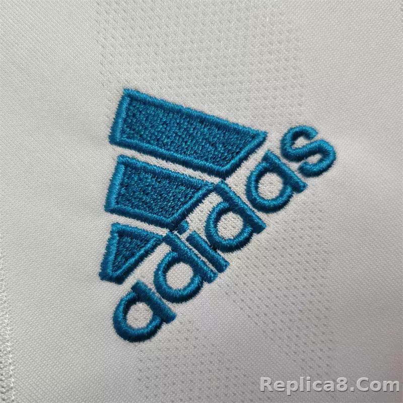 17-18 Real Madrid Home Retro Jersey - detail