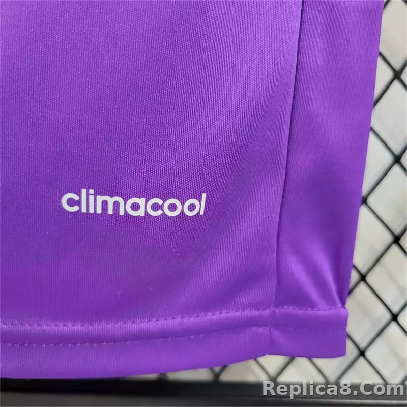 16-17 Real Madrid Away Retro Purple Jersey - detail