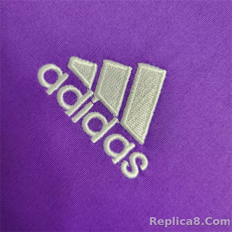 16-17 Real Madrid Away Retro Purple Jersey - detail
