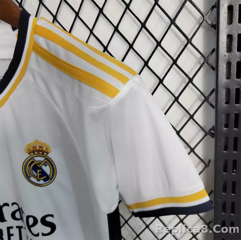 23-24 Real Madrid Home Kids Kit (Jersey+Shorts) - detail