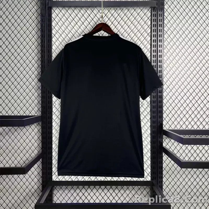 Real Madrid x Balmain Jersey 2023/24 - detail
