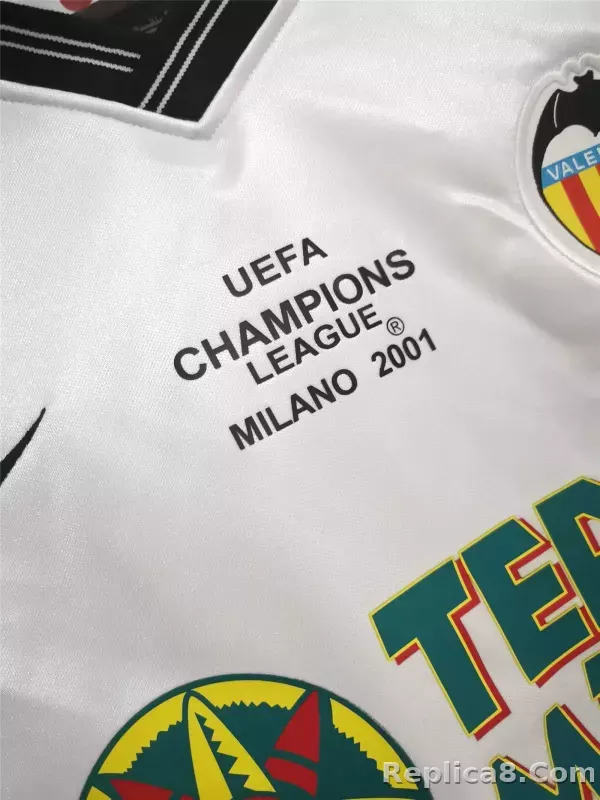 00-01 Valencia  Home Retro Football Jersey - detail