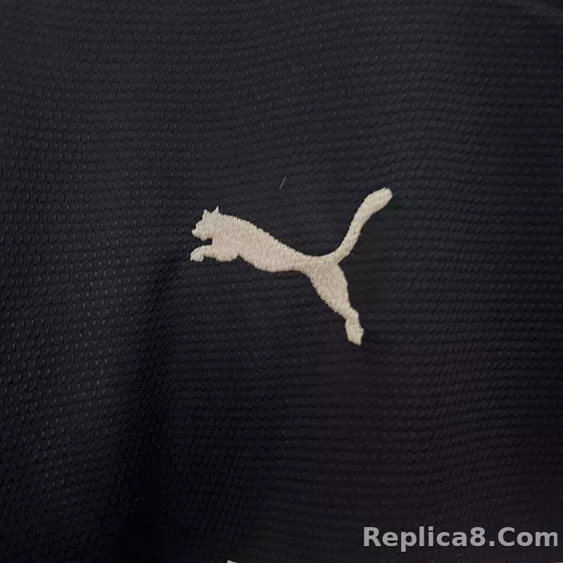 24-25 Valencia Black Football Jersey - detail